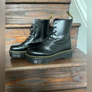 Dr Martens Jadon Platform Boot